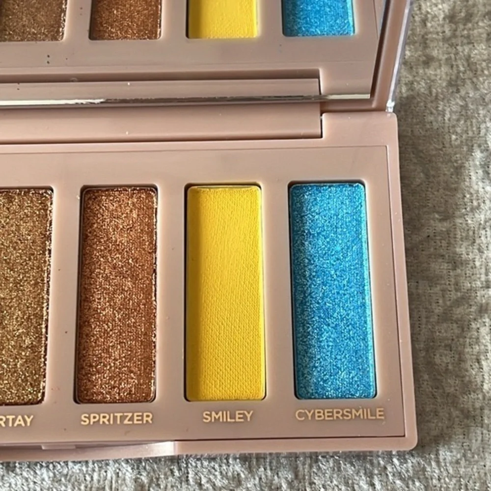 Brand New Urban Decay Naked Eyeshadow Palette & Charlotte Tilbury Blush Palette